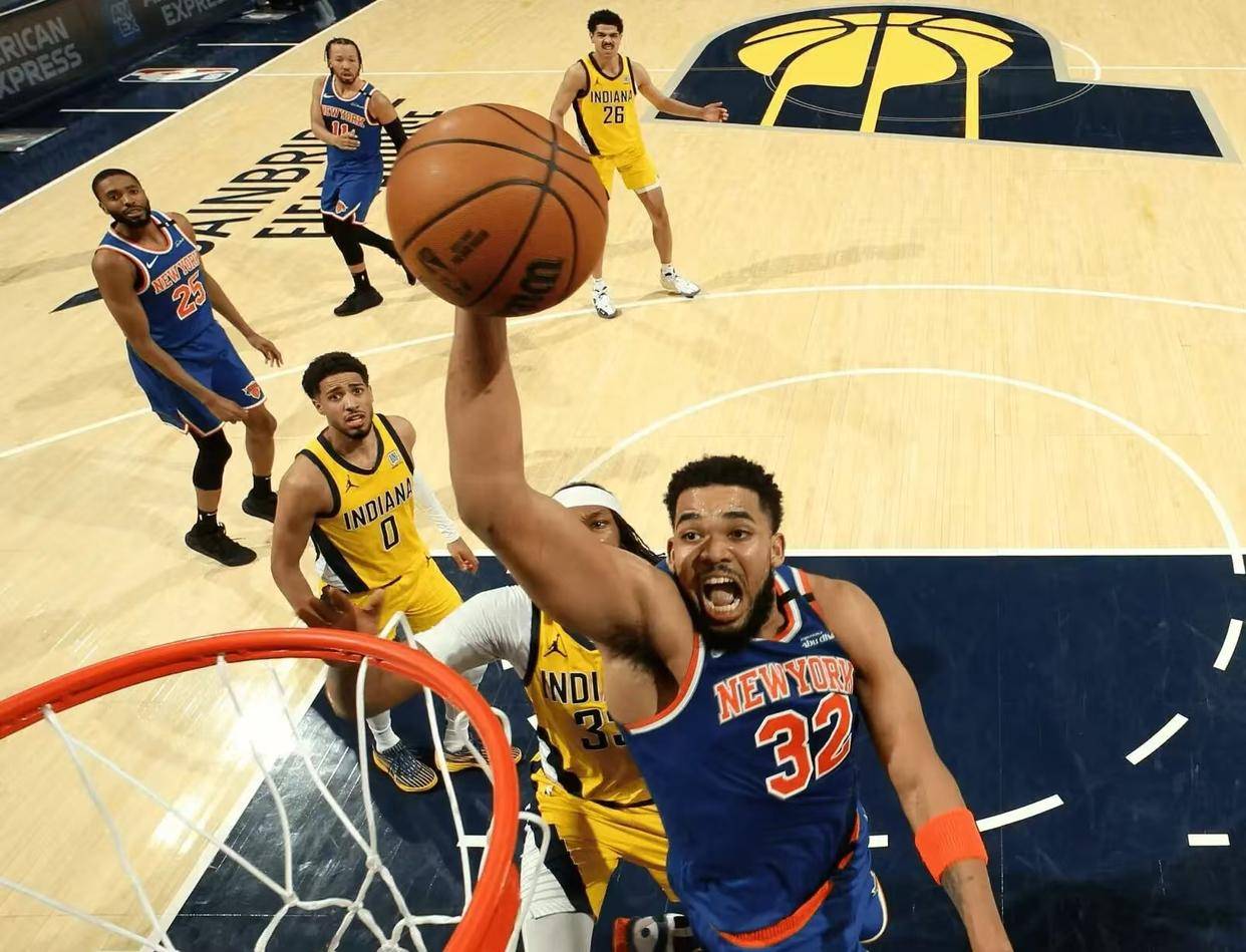 步行者翻盘西班牙男篮,布克惊艳世界 步行者翻盘西班牙男篮,布克惊艳世界