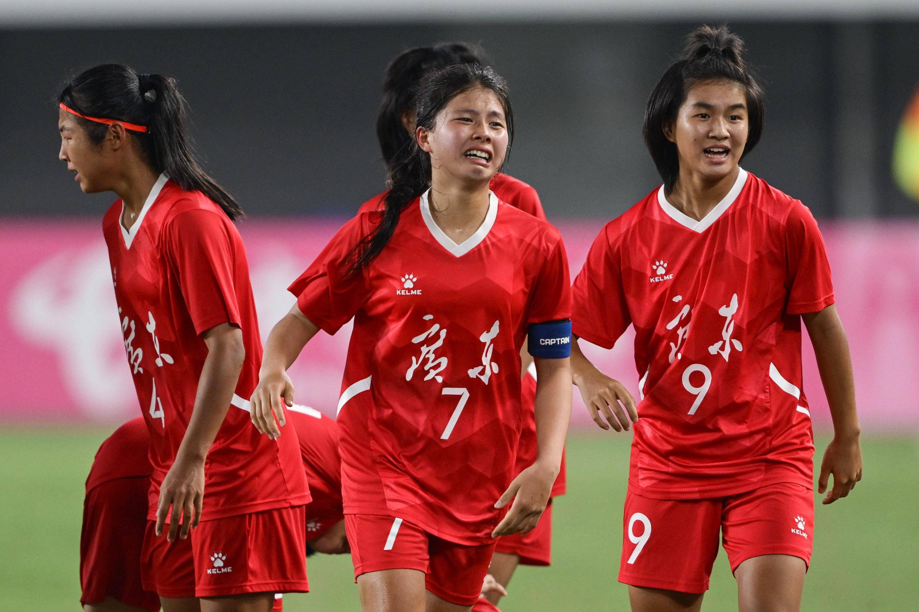 哥斯达黎加女足队备战中美锦标赛,全力以赴 哥斯达黎加女足队备战中美锦标赛,全力以赴